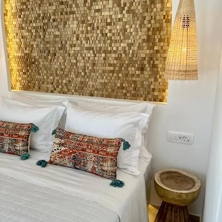 Lejlighedshotel Thealos Santorini