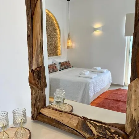 Thealos Santorini Lejlighedshotel Pýrgos